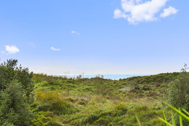 Photo of property in 884a Papamoa Beach Road, Papamoa Beach, Papamoa, 3118