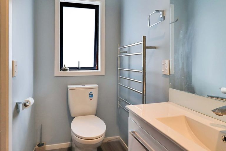 Photo of property in 6 Rimutaka Street, Trentham, Upper Hutt, 5018