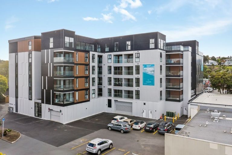 Photo of property in The Victor, 311/4 Bute Road, Browns Bay, Auckland, 0630