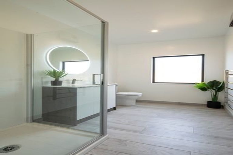 Photo of property in 18 Shrimpton Avenue, Woodend, 7610