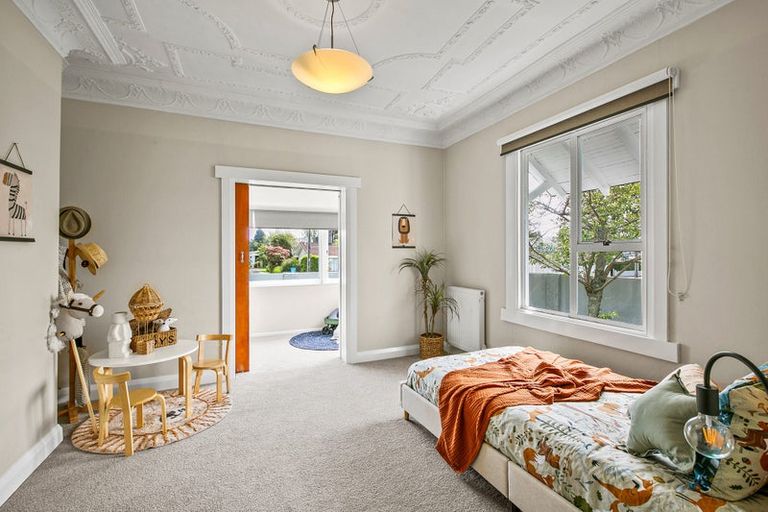 Photo of property in 2 Rawhiti Street, Vogeltown, New Plymouth, 4310