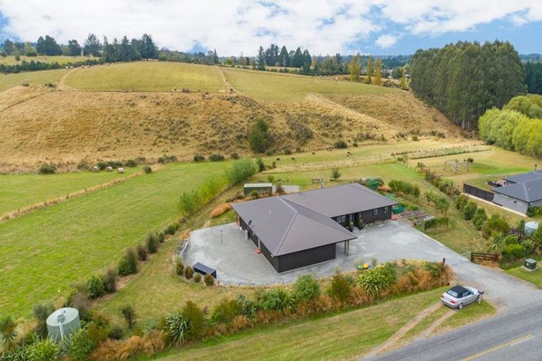 Photo of property in 56 Greenvale Road, Geraldine, 7991