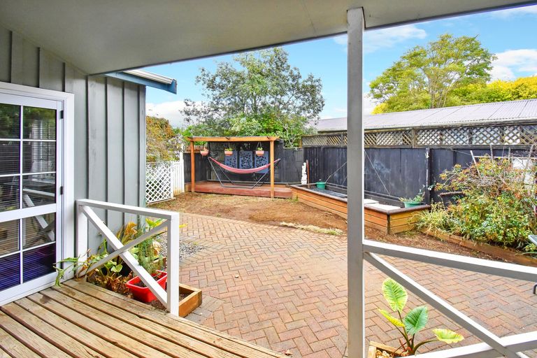 Photo of property in 1 Tington Avenue, Wattle Downs, Auckland, 2103