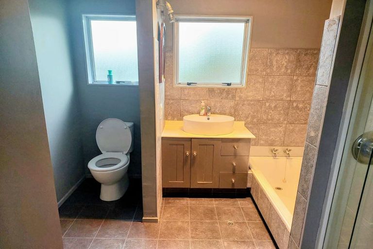 Photo of property in 14a Anaheim Place, Churton Park, Wellington, 6037