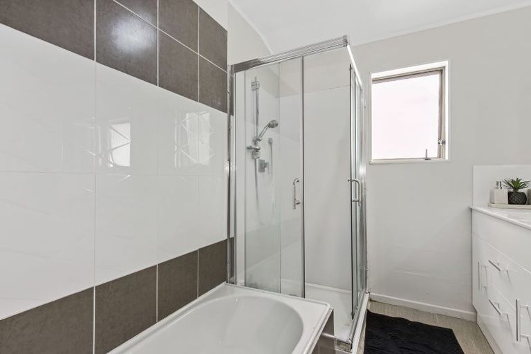 Photo of property in 5 Magellan Place, Papatoetoe, Auckland, 2025