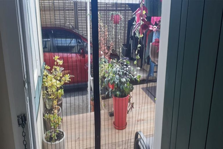 Photo of property in 4 Rosedale Place, Levin, 5510