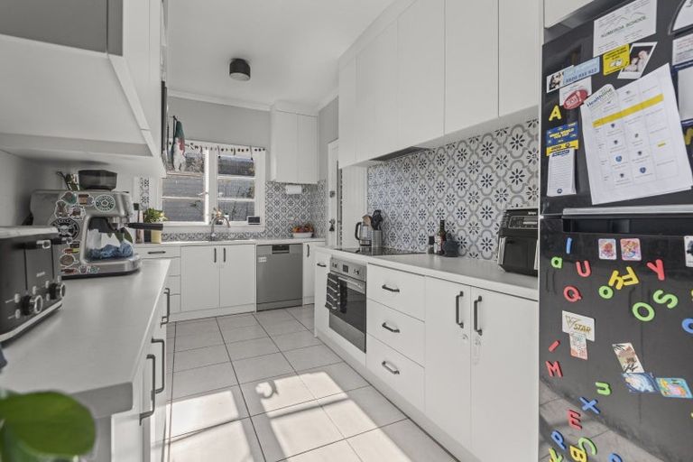 Photo of property in 44 Ormond Street, Woodville, 4920