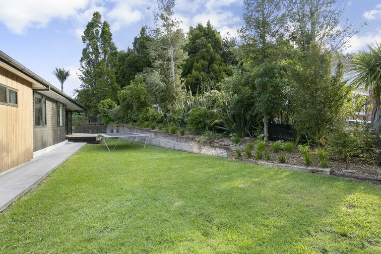 Photo of property in 75 Minnehaha Avenue, Titirangi, Auckland, 0604