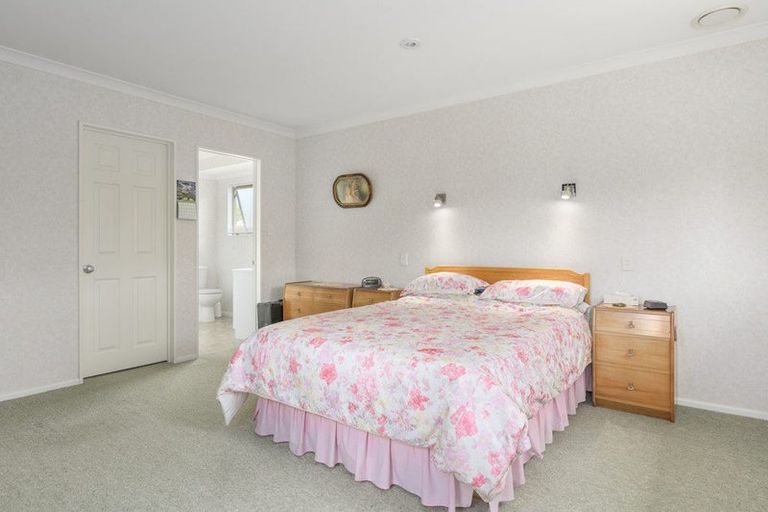 Photo of property in 7 Buchanan Place, Huntington, Hamilton, 3210