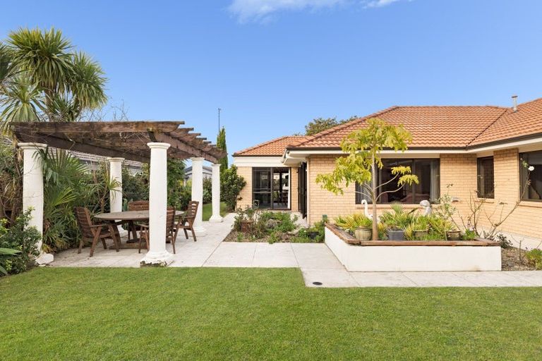 Photo of property in 104 Palm Beach Boulevard, Papamoa Beach, Papamoa, 3118