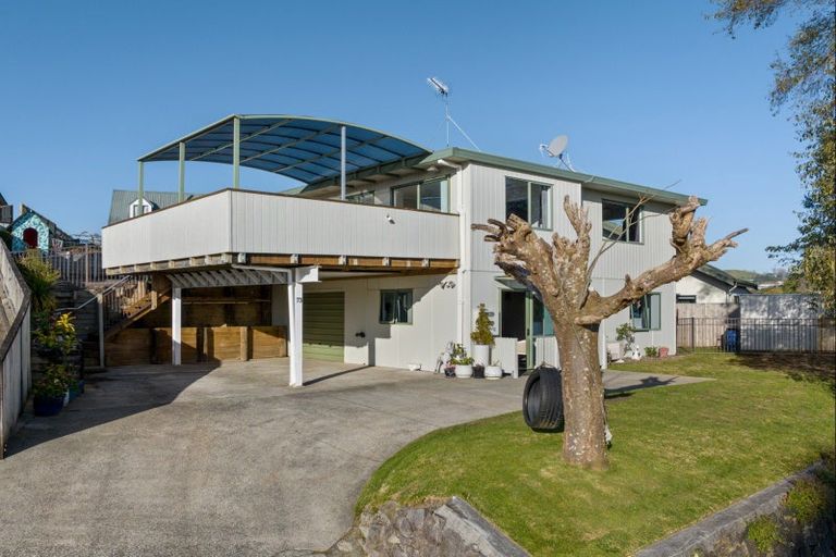 Photo of property in 73 Osprey Drive, Welcome Bay, Tauranga, 3112