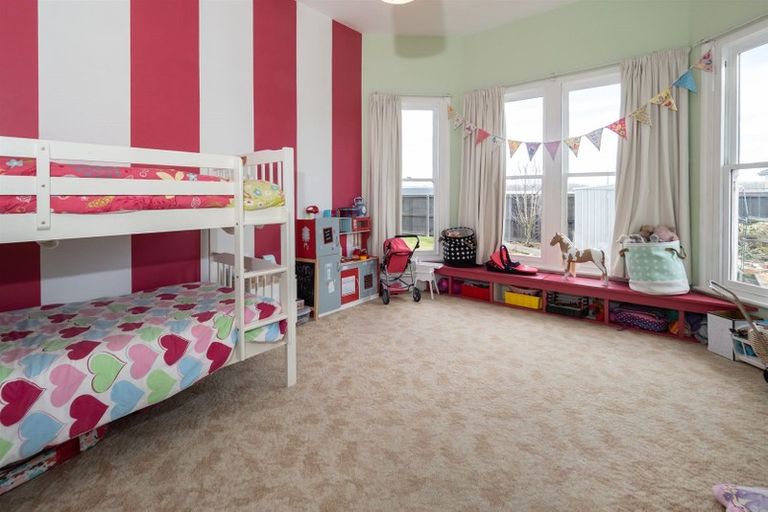 Photo of property in 1 Oak Grove, Ashburton, 7700