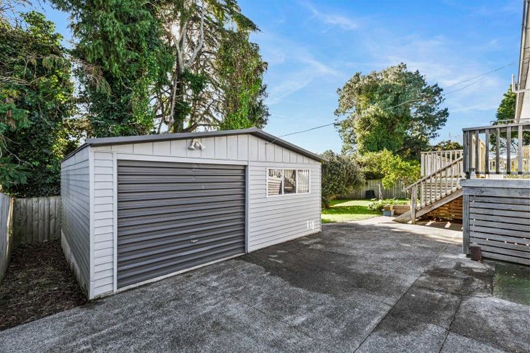 Photo of property in 36 Mildmay Road, Henderson, Auckland, 0610