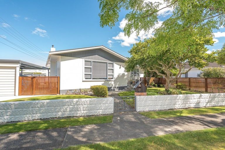 Photo of property in 37 Lewis Avenue, Aramoho, Whanganui, 4500