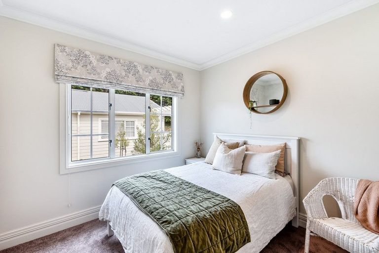 Photo of property in 191 Pukenamu Road, Te Horo, Otaki, 5581