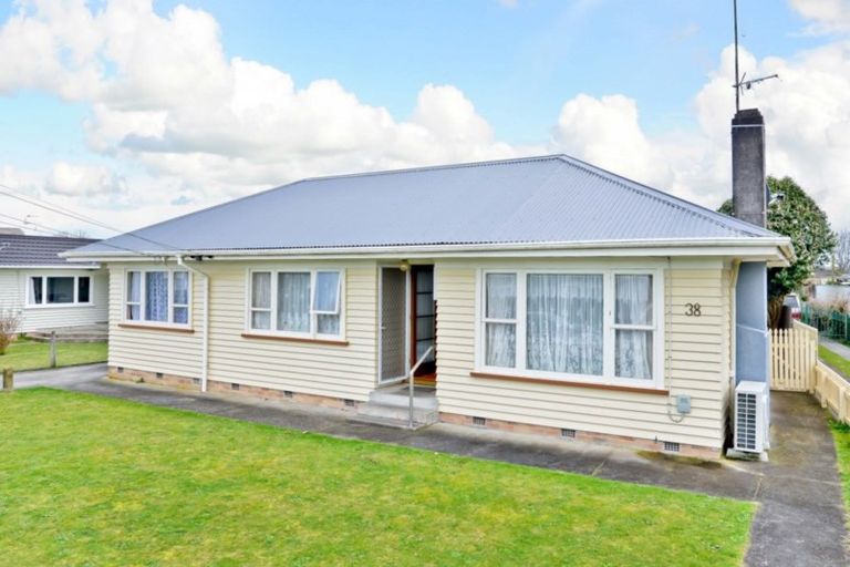 Photo of property in 38 Blackburn Street, Frankton, Hamilton, 3204