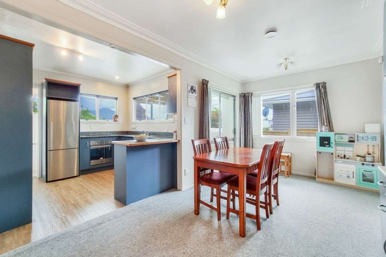 Photo of property in 7 Otonga Road, Springfield, Rotorua, 3015