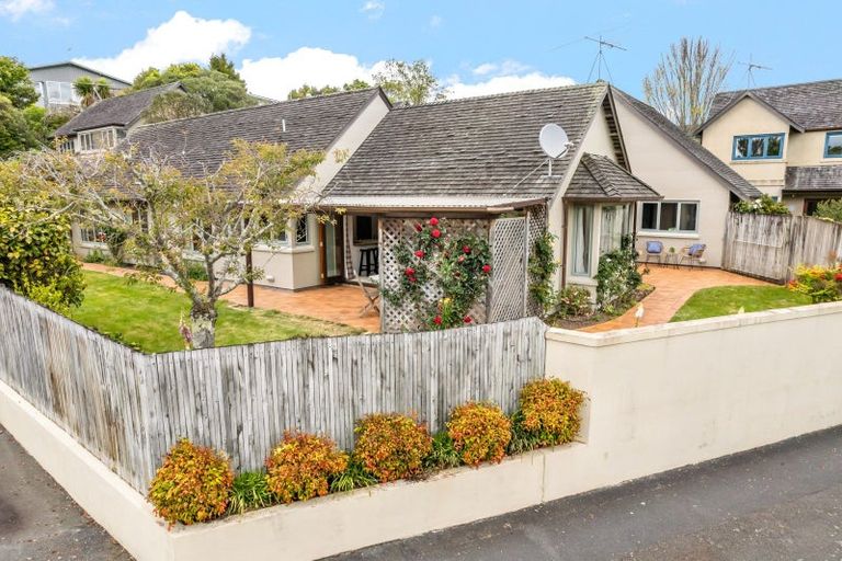 Photo of property in 3/3 Gard Street, Silverstream, Upper Hutt, 5019