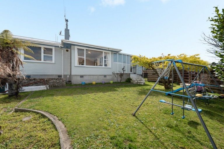 Photo of property in 5b Lynwood Place, Brookfield, Tauranga, 3110