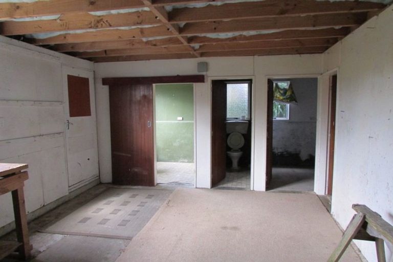 Photo of property in 79 Conclusion Street, Ascot Park, Porirua, 5024