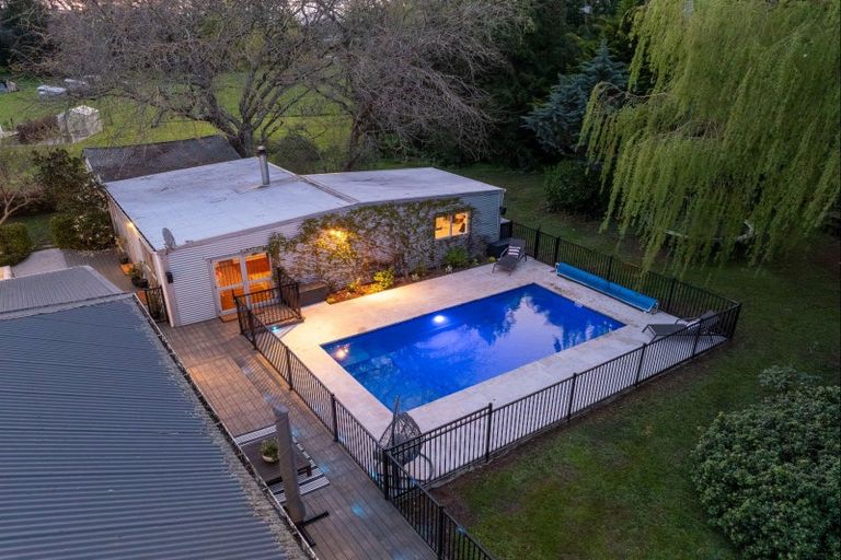 Photo of property in 399 Dalefield Road, Dalefield, Carterton, 5791