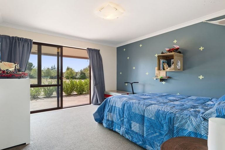 Photo of property in 10 Mchugh Crescent, Darfield, 7510