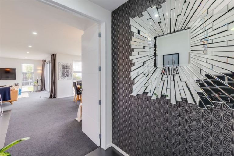 Photo of property in 138 Penruddock Rise, Westmorland, Christchurch, 8025