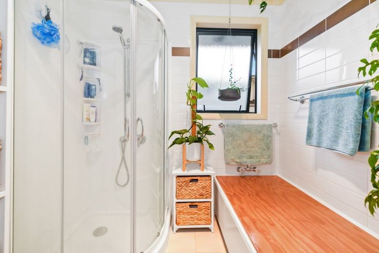 Photo of property in 37 Pulham Crescent, Queenwood, Hamilton, 3210