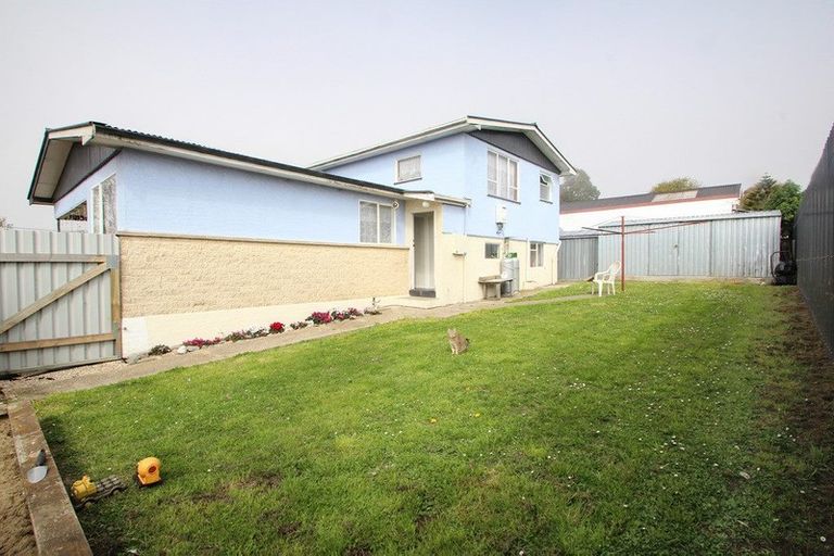 Photo of property in 74 Hull Street, South Hill, Oamaru, 9400