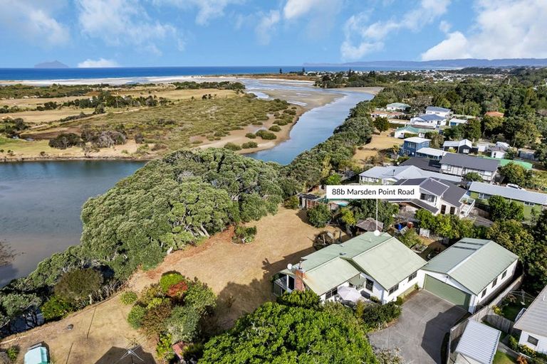 Photo of property in 88a Marsden Point Road, Ruakaka, 0116