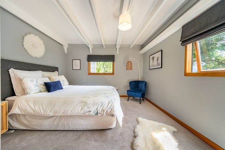 Photo of property in 30c Chatsworth Road, Silverstream, Upper Hutt, 5019