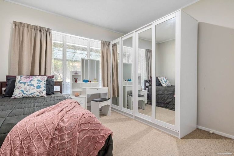 Photo of property in 57 Bellville Drive, Clendon Park, Auckland, 2103