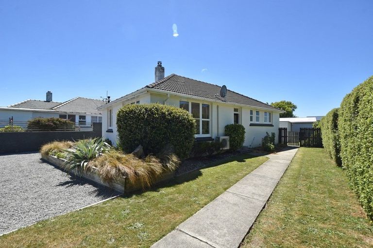 Photo of property in 76 Adamson Crescent, Glengarry, Invercargill, 9810