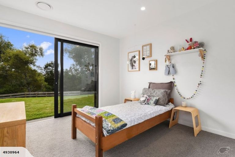 Photo of property in 1237 East Coast Road, Redvale, Albany, 0794