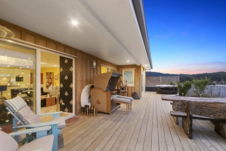 Photo of property in 55 Ruthven Road, Wainuiomata, Lower Hutt, 5014