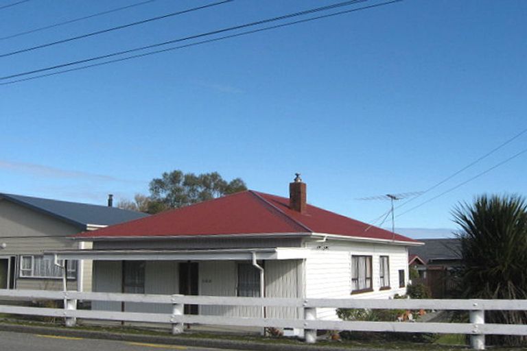 Photo of property in 140 Bright Street, Cobden, Greymouth, 7802