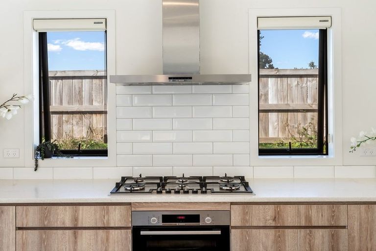 Photo of property in 79 Murray Ward Drive, Te Kauwhata, 3710