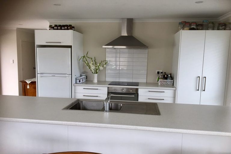 Photo of property in 26 Benmore Crescent, Pyes Pa, Tauranga, 3112