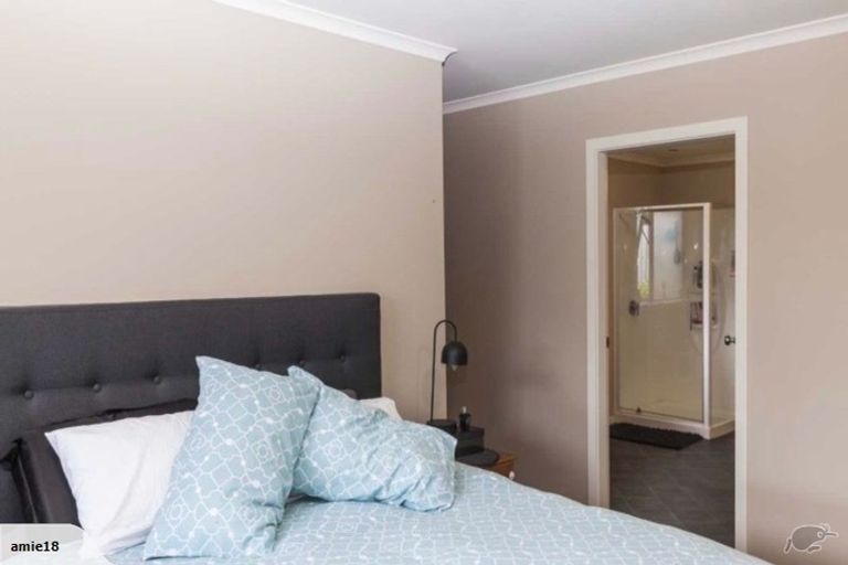 Photo of property in 22 Larne Place, Belfast, Christchurch, 8051