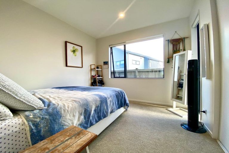 Photo of property in 9 Seafoam Road, Rosehill, Papakura, 2113