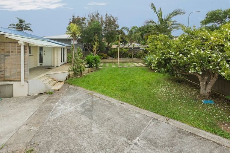 Photo of property in 1/31 Howe Street, Howick, Auckland, 2014