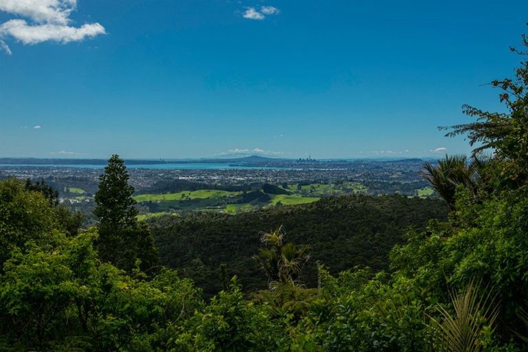 Photo of property in 160 Opanuku Road, Henderson Valley, Auckland, 0612
