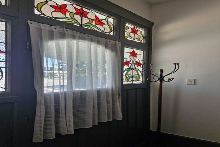 Photo of property in 58 Hills Road, Edgeware, Christchurch, 8013