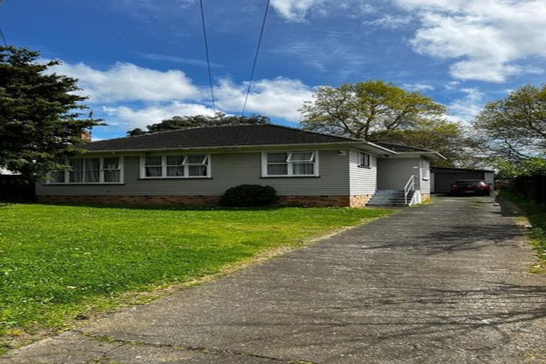 Photo of property in 9 Coles Place, Manurewa, Auckland, 2102