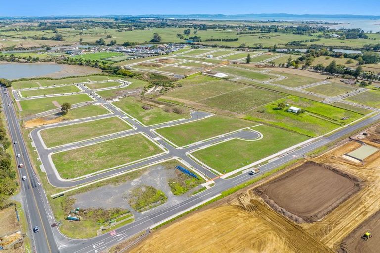 Photo of property in 38 Oakland Road, Karaka, Papakura, 2113