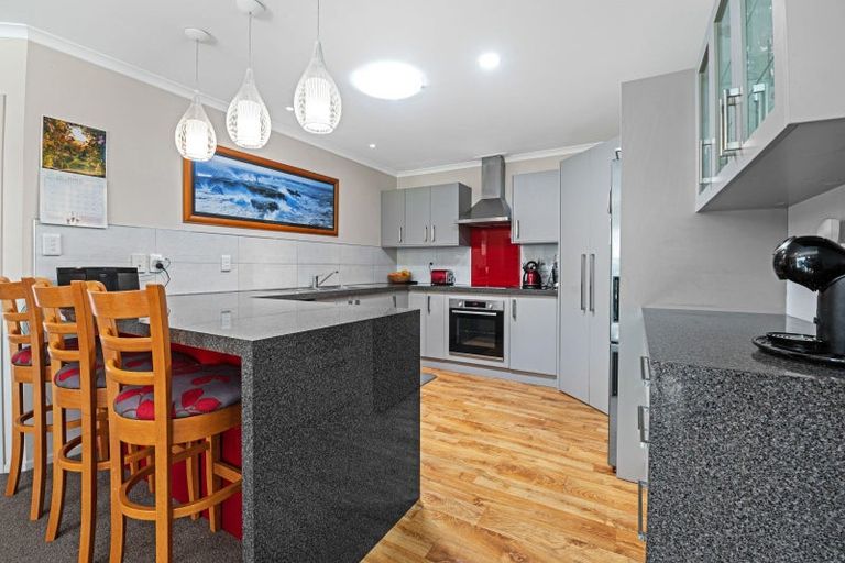 Photo of property in 480 Pukehangi Road, Pomare, Rotorua, 3015