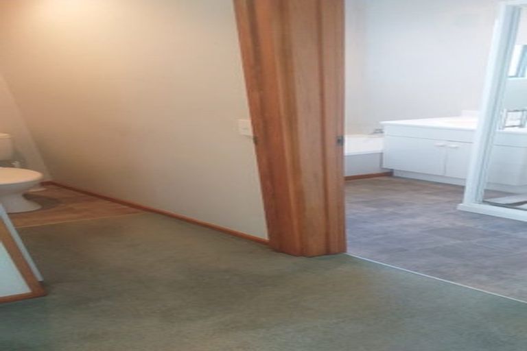 Photo of property in 1/590 Barbadoes Street, Edgeware, Christchurch, 8013