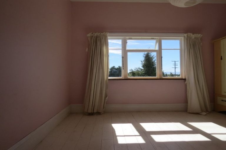 Photo of property in 9 Queen Street, Albury, Cave, 7984