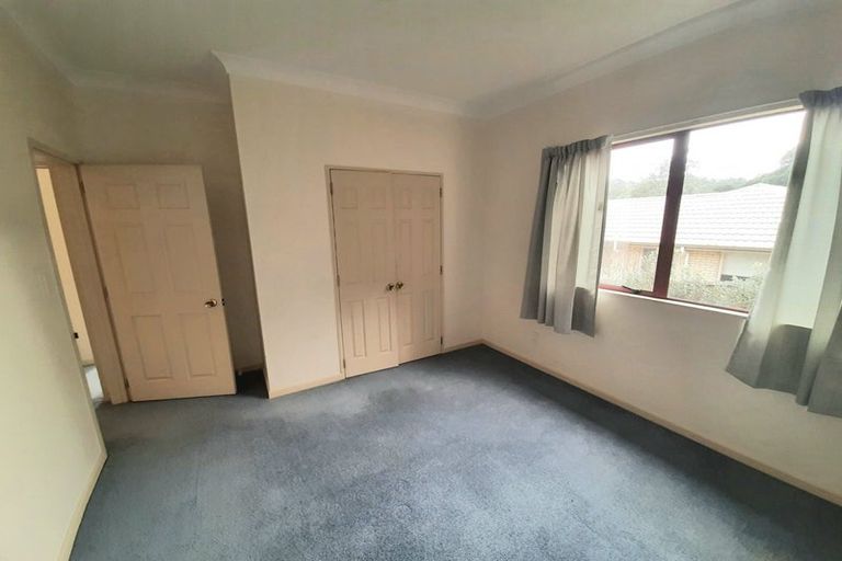 Photo of property in 93 Glendhu Road, Bayview, Auckland, 0629