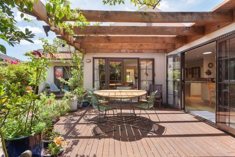 Photo of property in 17 Montego Drive, Papamoa Beach, Papamoa, 3118